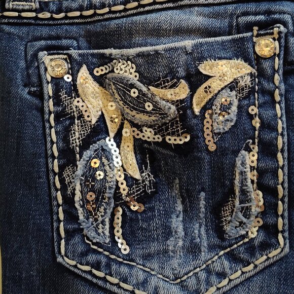 Miss Me Easy Capri Embellished Thick Stitched Jeans Size 27 Style JP5873EP - Picture 13 of 13